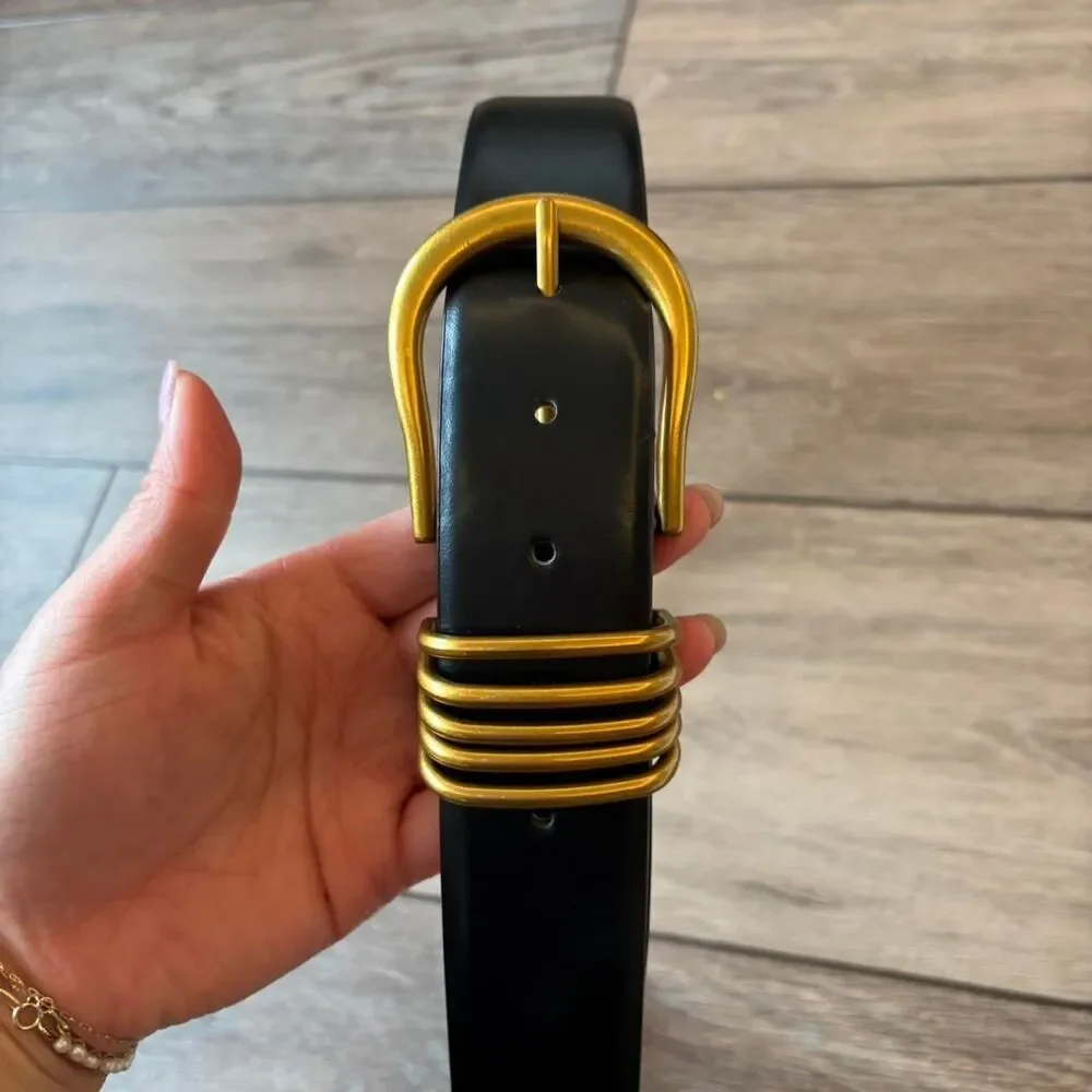 H&M black belt with gold buckle size small - Picture 2 of 5